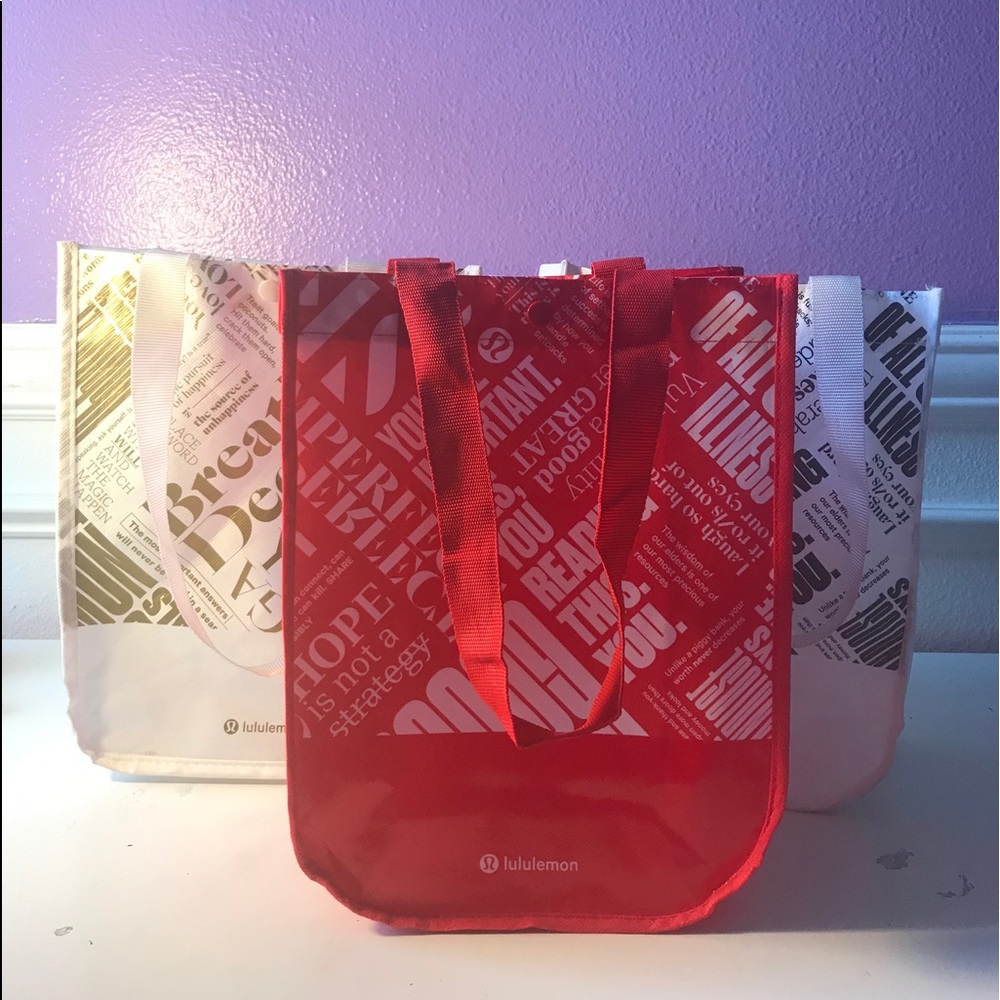 Lululemon bags!